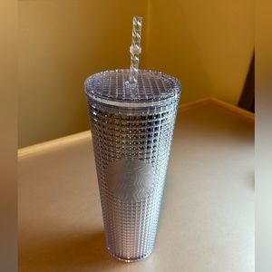 NEW Starbucks Grid Silver Tumbler - Holiday 2020 - Venti 24oz